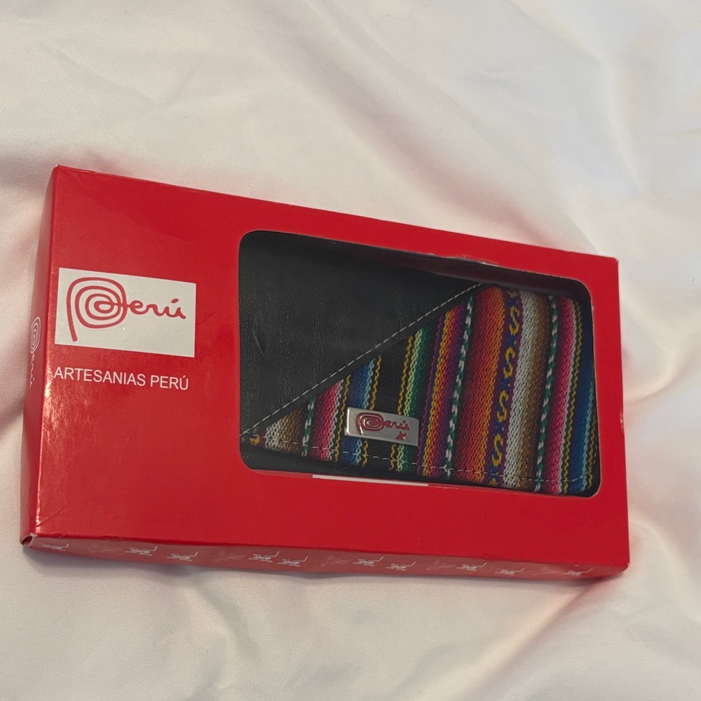 Peruvian Multicolor Wallet
